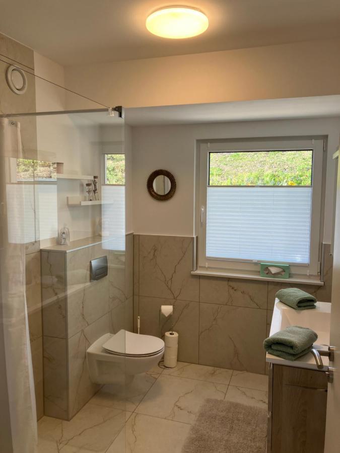 Neu - Premium-Ferienhaus Mosel-Sonne Traben-Trarbach Exterior foto